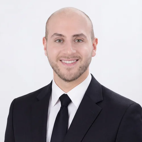 Abdullah M. - Head of Sales